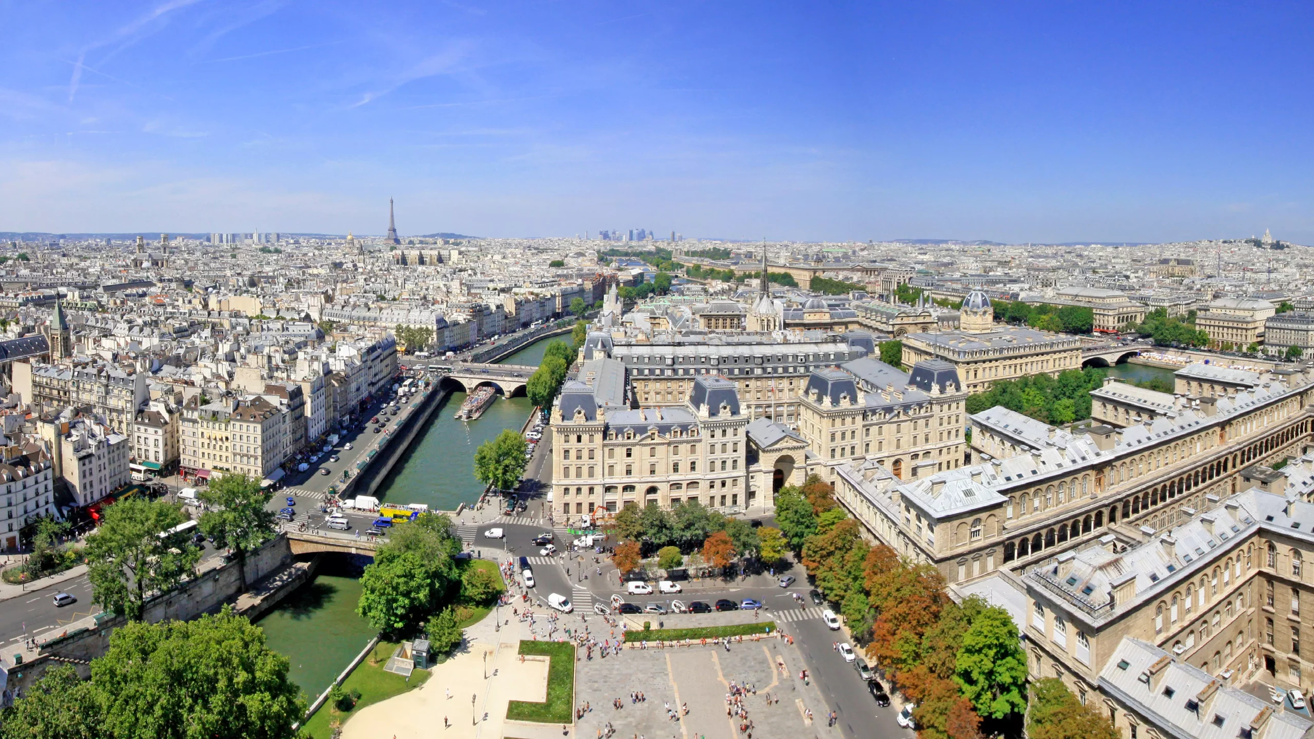 edificio gtb ciudad de París
